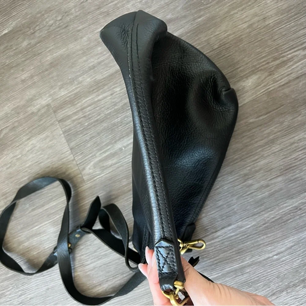 Madewell The Transport Crossbody Leather Bag in Black One Size - Picture 6 of 13